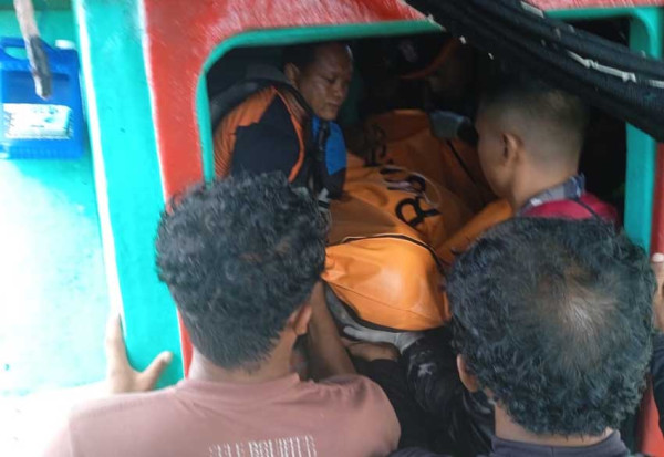 ABK Kapal Alam Bahari Asal Aceh Ditemukan Tewas di Laut Flores NTT