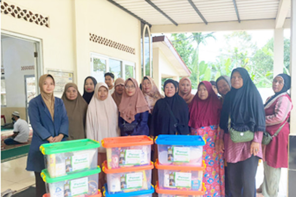 LPM Dompet Dhuafa Salurkan Parsel Ramadan, Bantu Kebutuhan Pangan Keluarga