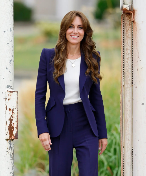 Dokter Duga Kate Middleton Idap Kanker Rahim atau Ovarium