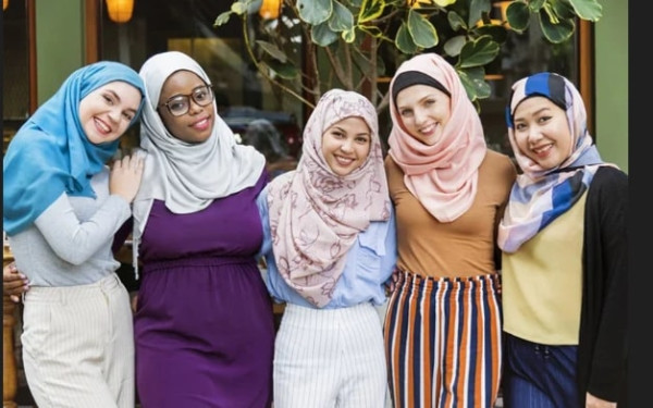 10 Tipe Pertemanan menurut Al-Qur'an, Kamu Punya yang Mana?