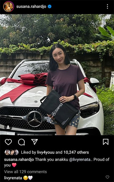 Aksi Livy Renata Buka Donasi Buat Beli Mobil Baru Ibunya Viral, Netizen Heran: Kok Ada yang Nyumbang?