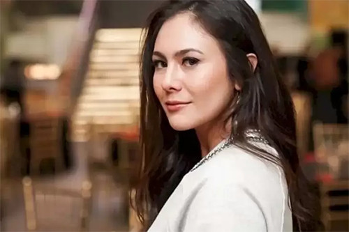 6 Artis Cantik Indonesia yang Menikah dengan Sutradara