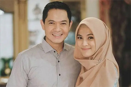 20 Artis Sinetron Indonesia yang Cinlok sampai Nikah, Nomor 7 Sudah Cerai