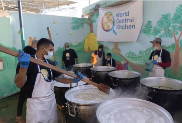 Apa Itu World Central Kitchen yang Jadi Korban Serangan Israel di Gaza?