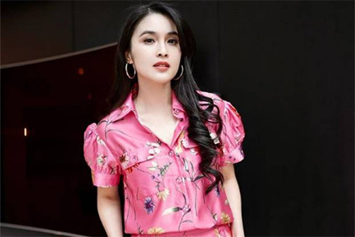 12 Artis Indonesia yang Namanya Mirip, Bukan Cuma Sandra Dewi dan Dewi Sandra
