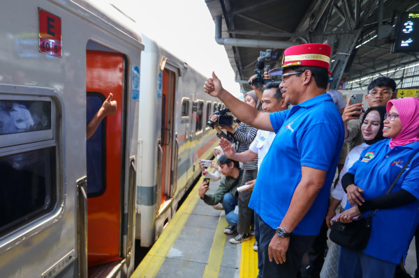 1.088 Warga Jateng Ikut Mudik Gratis dengan Kereta Api Fasilitas Pemprov Jateng