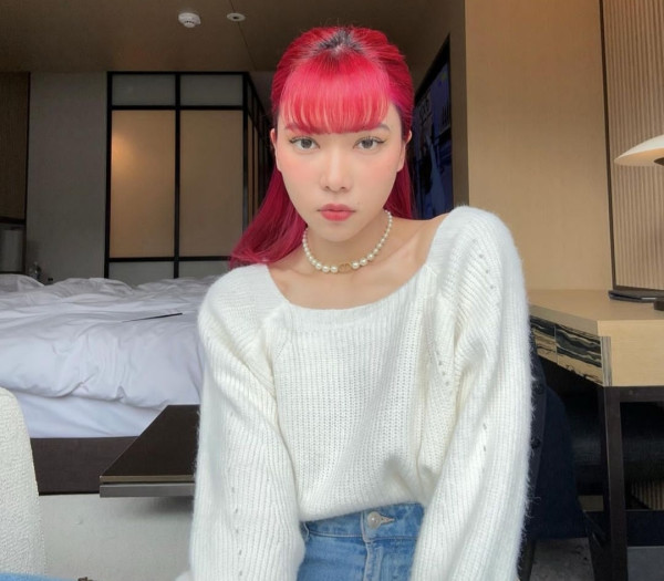 4 Rekomendasi OOTD Lebaran ala Isyana Sarasvati, Stylish Abis!