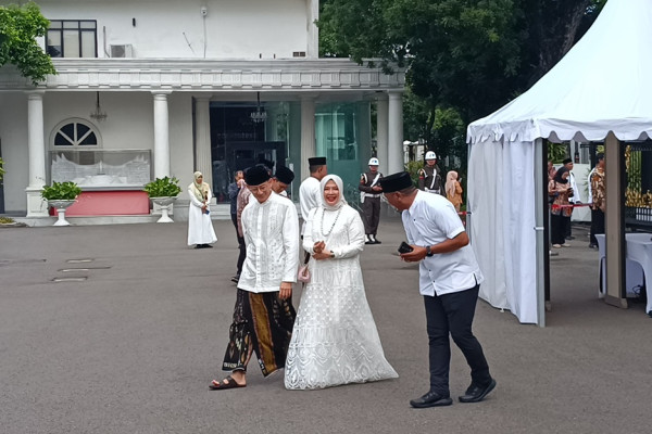 Hadiri Open House Presiden Jokowi, Sejumlah Menteri Tiba di Istana