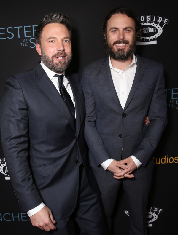 7 Artis Hollywood Ini Ternyata Saudara, Antonio Banderas Ayah Tiri Dakota Johnson
