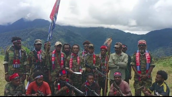 Usai Sebby Sambom, 2 WNA Menyusup Ilegal ke Pegunungan Oksibil Tembak Warga Papua