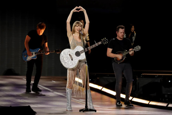 Taylor Swift Tolak Tawaran Tampil di Uni Emirat Arab dengan Bayaran Rp145 Miliar