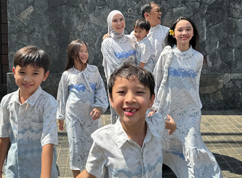 7 Potret Lebaran para Artis di Tahun 2024, Beby Tsabina hingga Maudy Ayunda