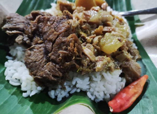Gurihnya Kuliner Legendaris Nasi Kikil Jombang Tempat Favorit Makan Presiden Gus Dur
