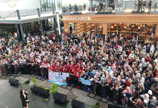 Meet and Greet Pemeran Sinetron RCTI, Lesti Kejora dan Rizky Billar Bikin Heboh Fans Bandung