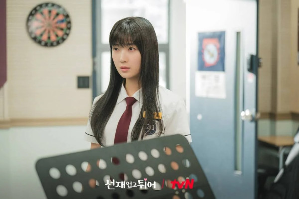 7 Teori Drakor Lovely Runner, dari Hilangnya Tae-sung hingga Sopir Misterius