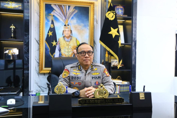 Deretan Irjen Polisi Bergelar Doktor, Nomor 8 Penerima Adhi Makayasa 1995