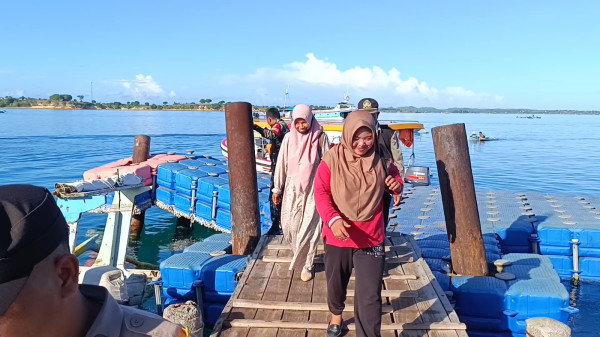 Kisah Pilu Guru Honorer Pulau Terluar di Lombok Berjuang demi Cerdaskan Anak Bangsa