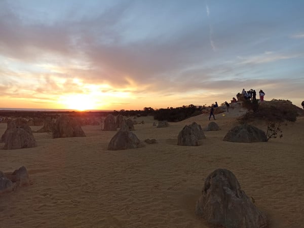 Syahdu, Melihat Sunset dan Dinner Sambil Menatap Bintang di Gurun Pinnacles Perth