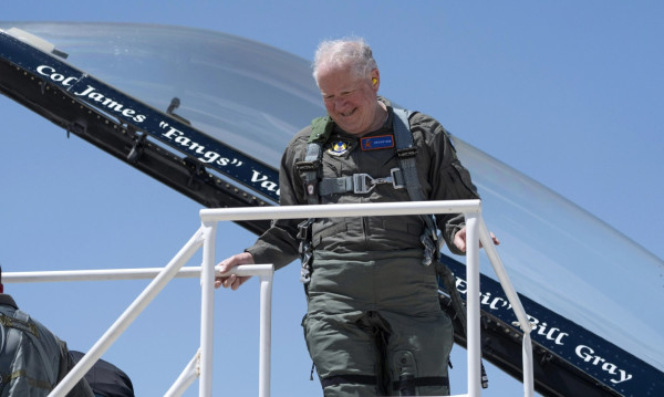 Jet Tempur F-16 dengan Pilot AI Sukses Bermanuver, Masa Depan Perang Akan Berubah?