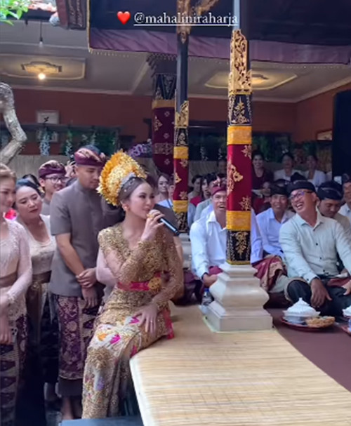 Foto-Foto Mahalini dan Rizky Febian Jalani Prosesi Adat Pernikahan di Bali