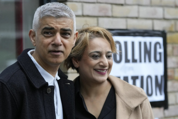 6 Strategi Wali Kota Muslim Sadiq Khan Sukses Menang pada Pemilu, Salah Satunya Makan Siang Gratis