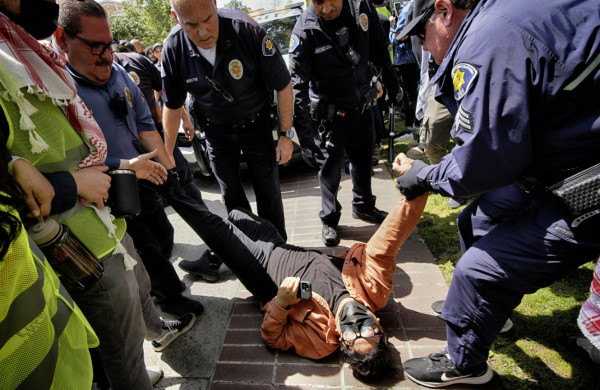 4 Dampak Buruk Demonstrasi Pro-Palestina di Kampus AS bagi Joe Biden pada Pemilu 2024