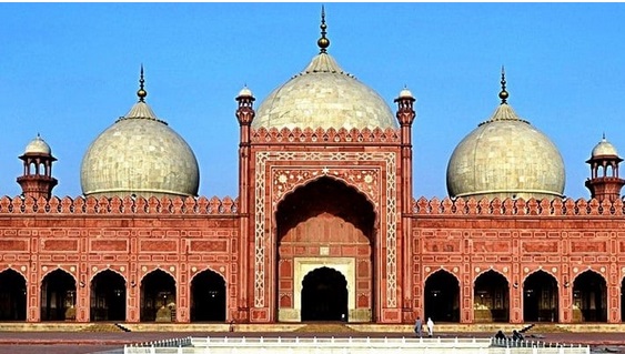 10 Masjid Terbesar di Dunia, Nomor 4 Ada di Indonesia