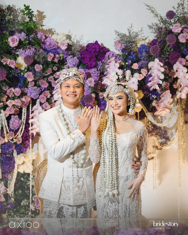 3 Potret Akad Nikah Rizky Febian dan Mahalini dengan Adat Sunda