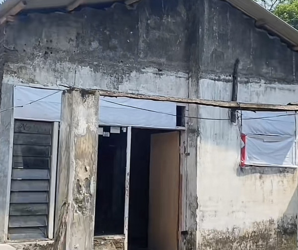 Kisah Pilu Adit Anak 13 Tahun yang Setia Merawat Orang Tuanya Stroke Sendirian