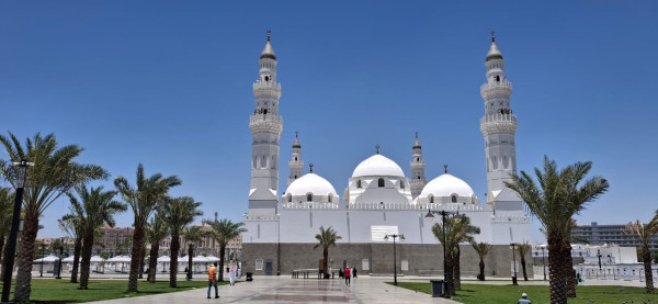 Salat Zuhur di Masjid Quba, Masjid Pertama yang Dibangun Rasulullah