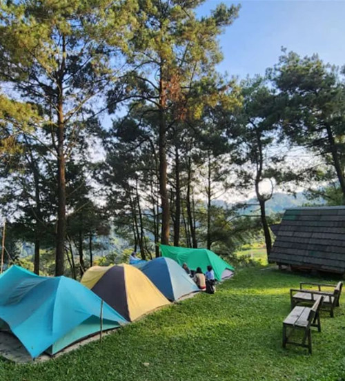 7 Rekomendasi Tempat Glamping Dekat Jakarta, Cocok untuk Liburan Keluarga