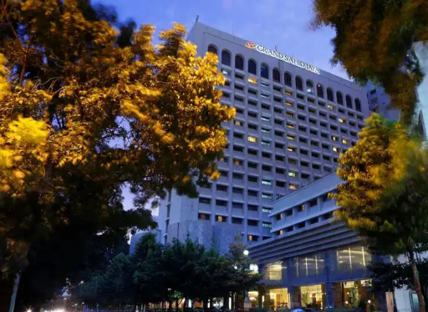 Staycation di Jakarta? Ini 7 Hotel Dekat Stasiun MRT yang Bikin Keliling Ibu Kota Lebih Nyaman
