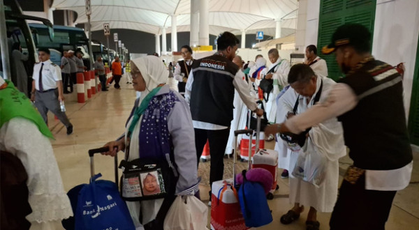 2 Kloter Gelombang 2 Jemaah Haji Indonesia Tiba di Jeddah dalam Kondisi Sehat