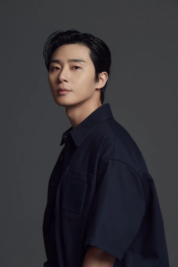 Park Seo Joon Diduga Pacaran dengan Artis Amerika Lauren Tsai