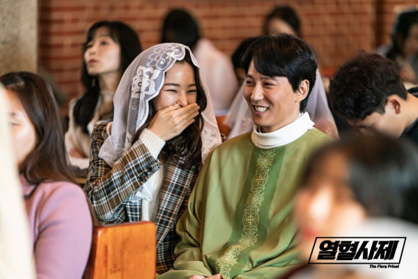 5 Drama Korea Komedi yang Viral di TikTok