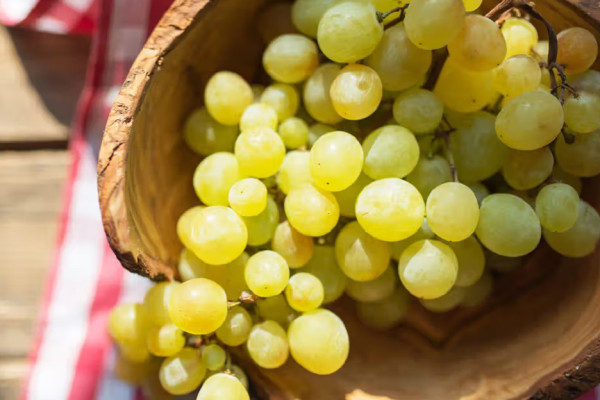 8 Buah yang Bikin Perut Kembung, Mangga Menghasilkan Gas yang Buruk