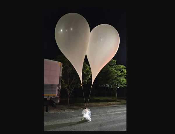Kebebasan Berekspresi Versi Korea Utara, Kirim Balon Udara Berisi Tinja dan Sampah ke Musuhnya
