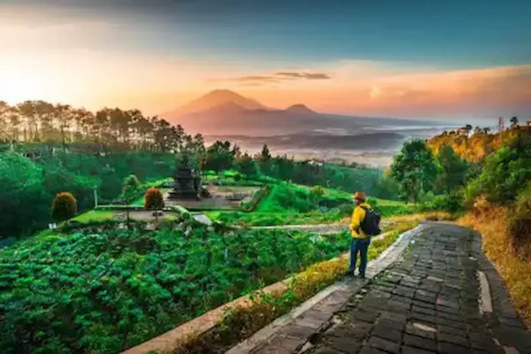5 Tempat Wisata Terdingin di Jawa Tengah, Sering Muncul Fenomena Embun Es