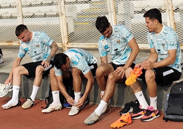 Proses Naturalisasi Belum Rampung, Calvin Verdonk Gabung Latihan Timnas Indonesia