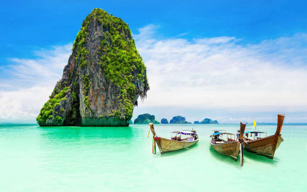 12 Tempat Wisata di Thailand, Nomor 5 Surganya Pecinta Belanja