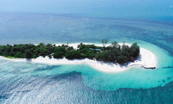 5 Pulau Cantik di Kepulauan Riau, Surganya Pantai Indonesia yang Diapit Malaysia dan Singapura