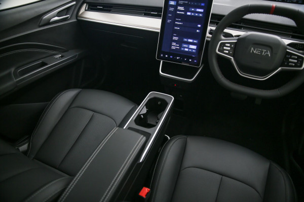 Ini 9 Fitur Pintar Advanced Driver Assistance Systems (ADAS) di Mobil Listrik
