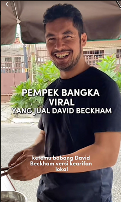 Pria Penjual Pempek Mirip David Beckham Viral, di Sini Lokasi Gerobaknya