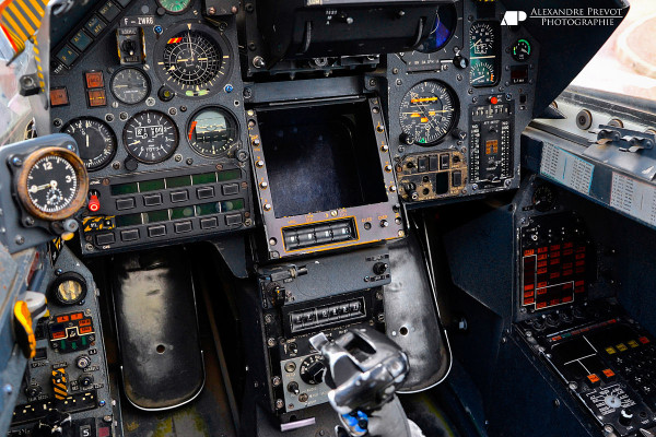 Spesifikasi dan Harga Jet Tempur Mirage 2000 Prancis untuk Ukraina