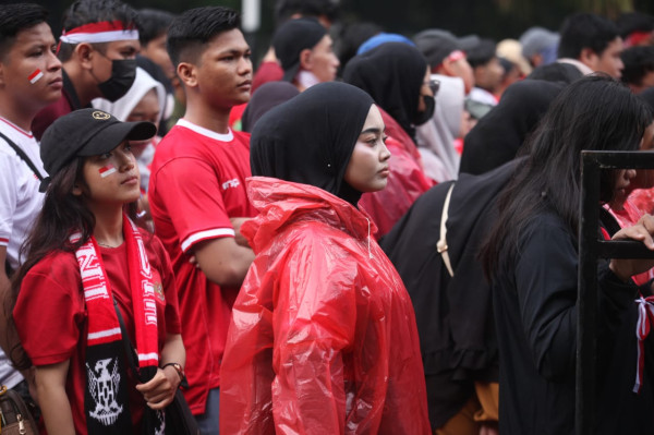 Hujan Guyur Stadion GBK Jelang Timnas Indonesia vs Filipina