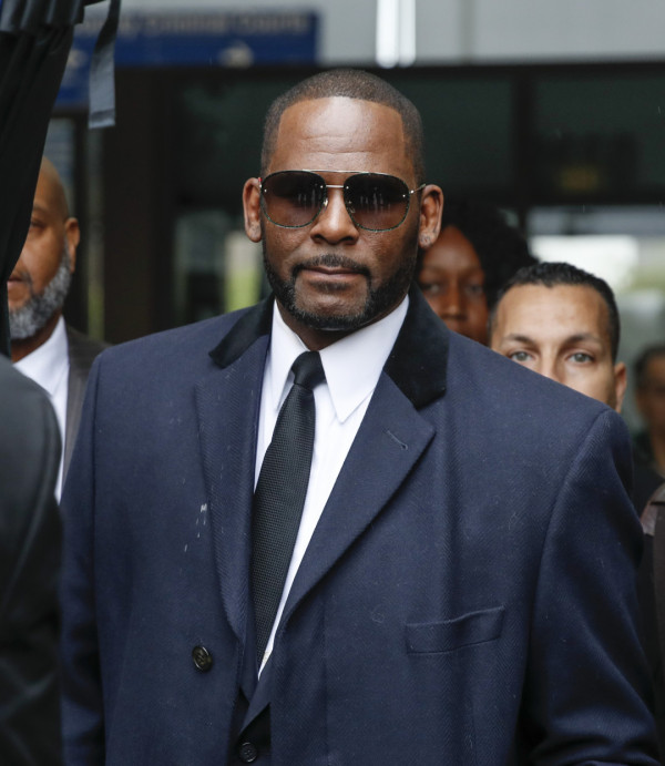 7 Artis Hollywood Alami Kesulitan Ekonomi hingga Rumahnya Disita