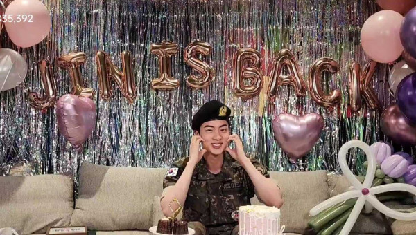 Nominasi dan Penghargaan Koleksi Jin BTS, Idol yang Baru Selesai Wamil