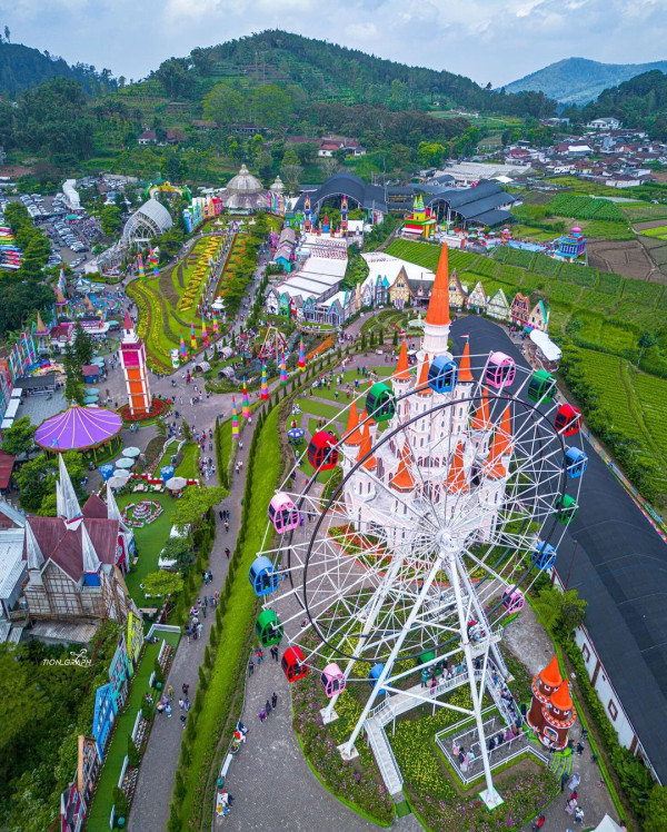 7 Tempat Wisata di Malang Mirip Luar Negeri, Tak Perlu Jauh-jauh ke Jepang dan Eropa