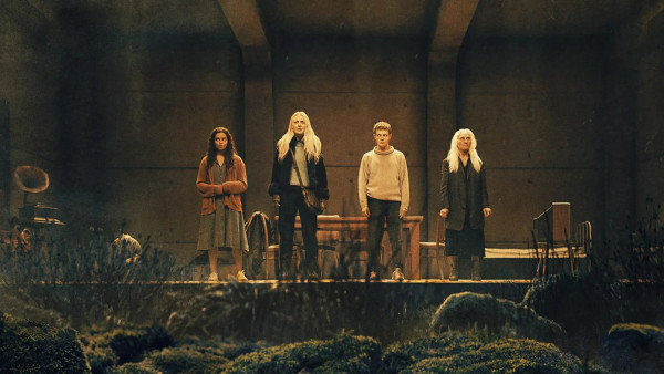 Review The Watchers: Misteri Efektif tanpa Basa- Basi