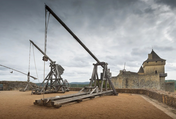 3 Fakta Trebuchet Israel, Senjata Kuno yang Dipakai untuk Menyerang di Lebanon